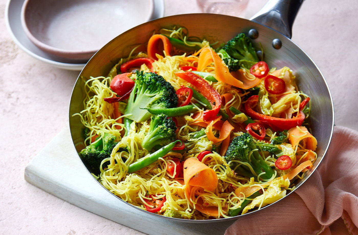 Vegetable Singapore-Style Noodles Recipe - Deelux Kitchens